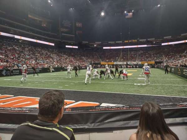 Desert Diamond Arena, section: 105, row: B, seat: 7