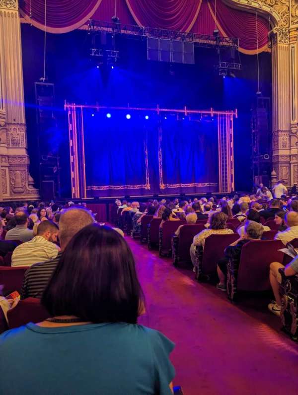 Nederlander Theatre, section: Orchestra L, row: R, seat: 1