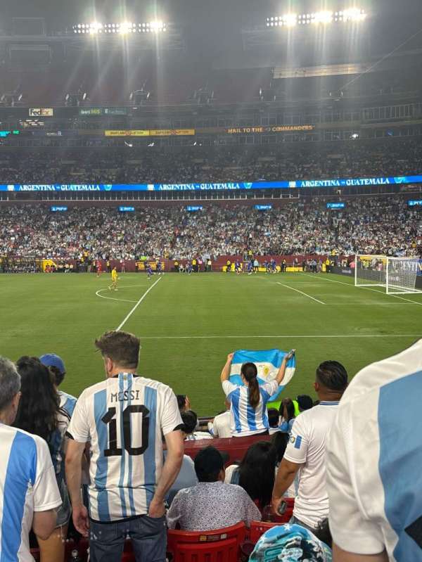 Northwest Stadium, section: 118, row: 7, seat: 19