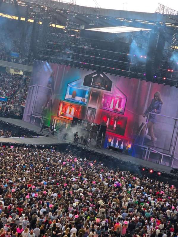 Murrayfield Stadium, section: E14, row: N, seat: 19