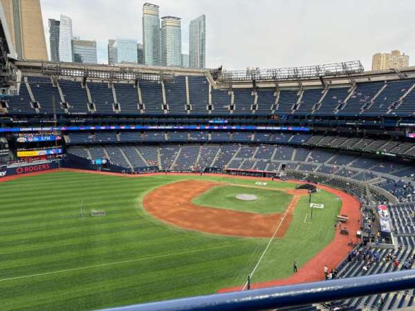 Rogers Centre, section: 538, row: 1, seat: 10