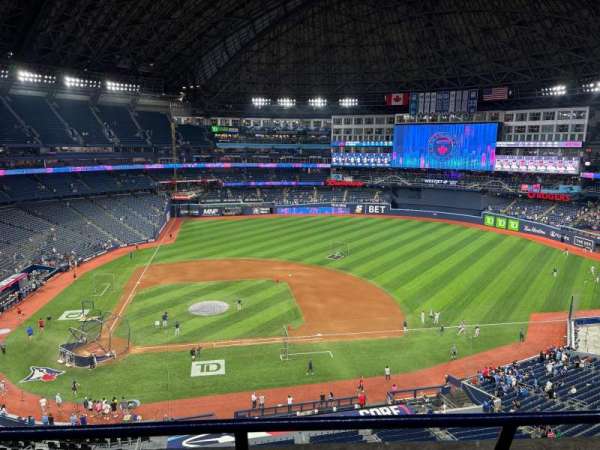 Rogers Centre, section: 519, row: 2, seat: 9