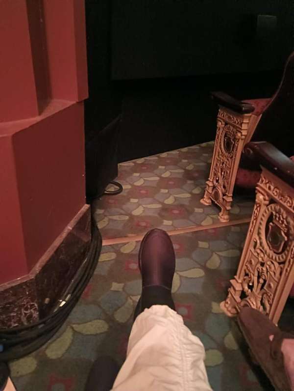 Belasco Theatre, section: Orchestra L, row: B, seat: 9