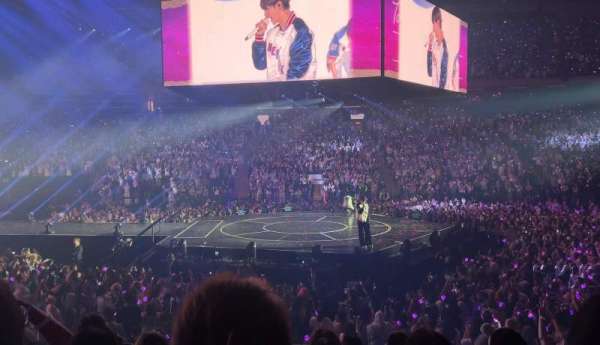 Madison Square Garden, section: 117, row: 9, seat: 8