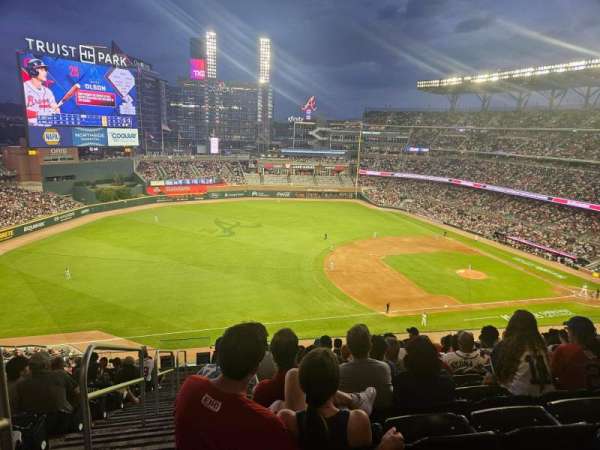 Truist Park, section: 337, row: 12, seat: 24