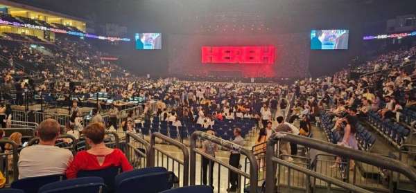 Uber Arena, section: 203, row: 5, seat: 6