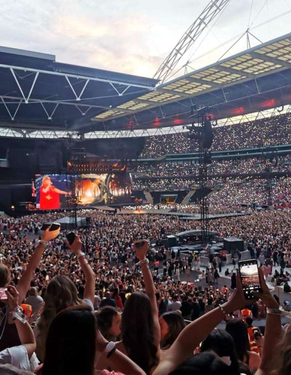Wembley Stadium, section: 118, row: 36, seat: 177