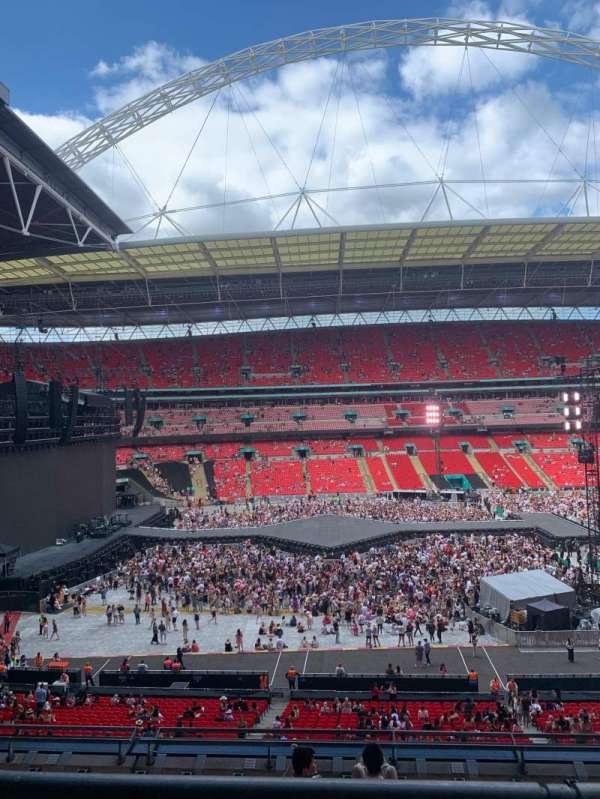 Wembley Stadium, section: 229, row: 8, seat: 52