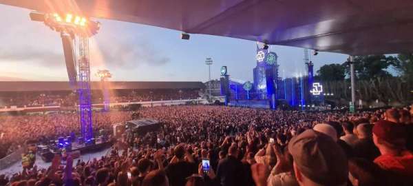 RDS Arena, section: H, row: V, seat: 16