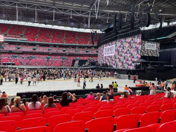 Wembley Stadium, section: 142, row: 16, seat: 243