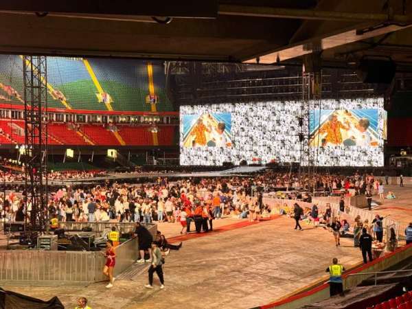 Principality Stadium, section: L15, row: 1, seat: 3