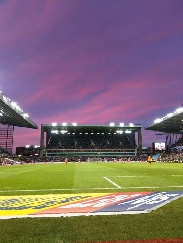 Villa Park, section: L5, row: A, seat: 150