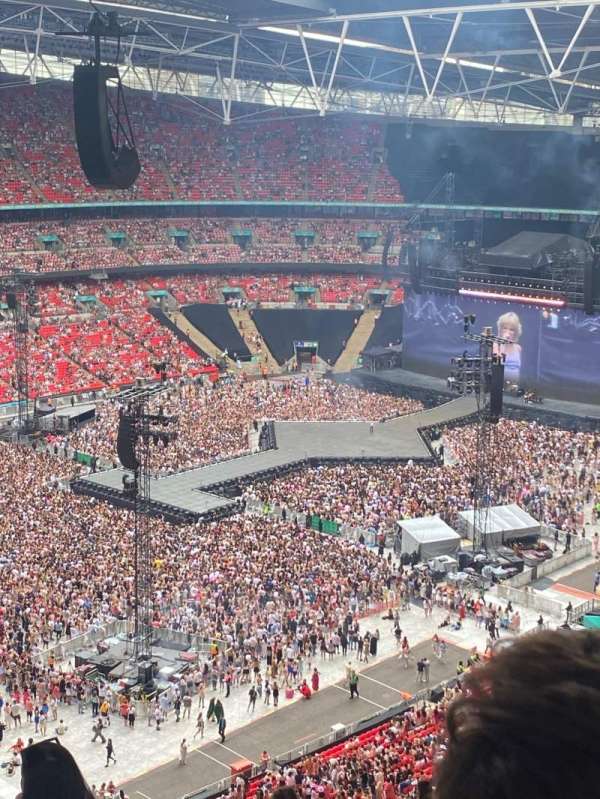 Wembley Stadium, section: 506, row: 24, seat: 174