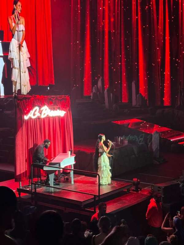 Little Caesars Arena, section: 124, row: 9, seat: 18
