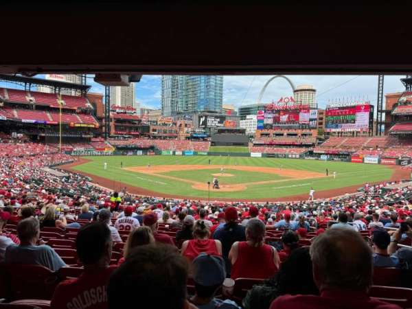 Busch Stadium, section: 150, row: 26, seat: 6