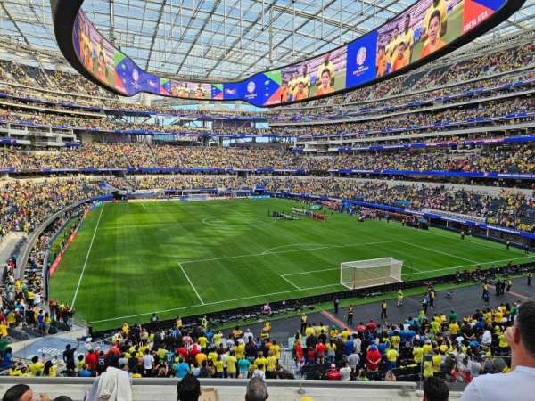 SoFi Stadium, section: 204, row: 5, seat: 1