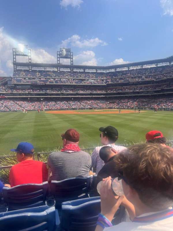 Citizens Bank Park, section: 145, row: 4, seat: 7