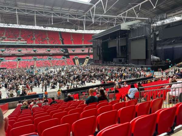 Wembley Stadium, section: 143, row: 24, seat: 280