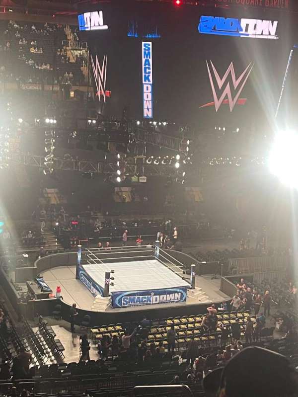 Madison Square Garden, section: 209, row: 7, seat: 14