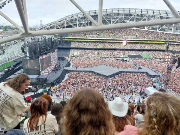 Aviva Stadium, section: 527, row: V, seat: 12