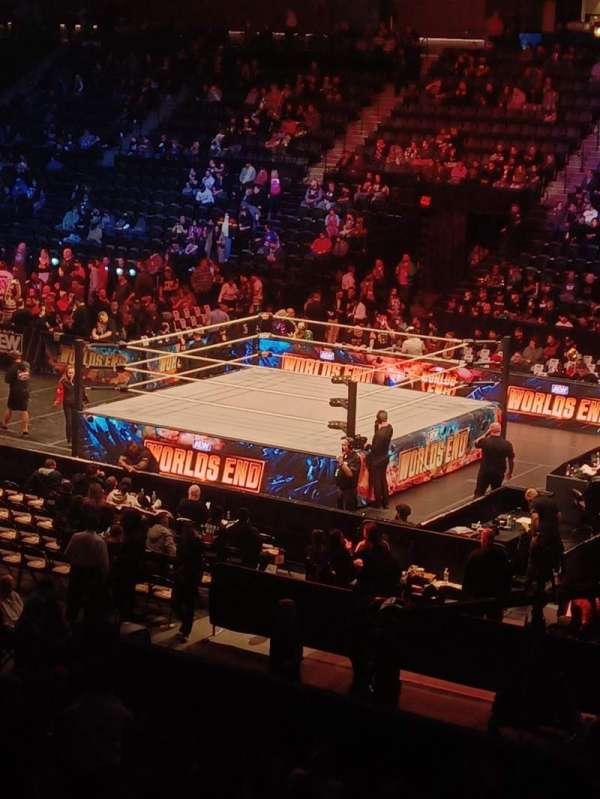 Nassau Veterans Memorial Coliseum, section: 114, row: 10, seat: 9