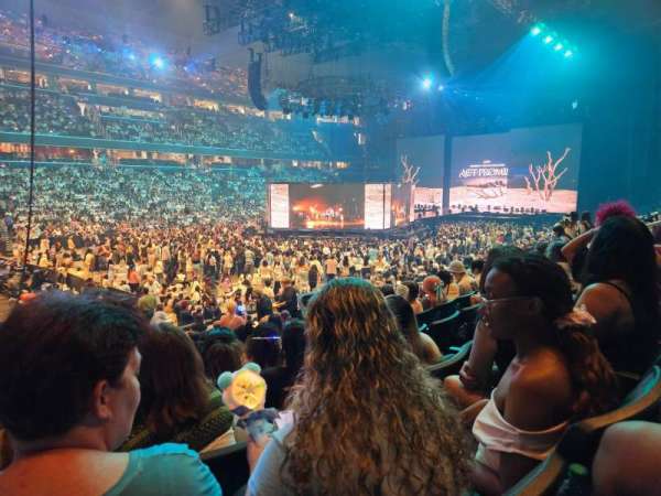 Capital One Arena, section: 109, row: O, seat: 5