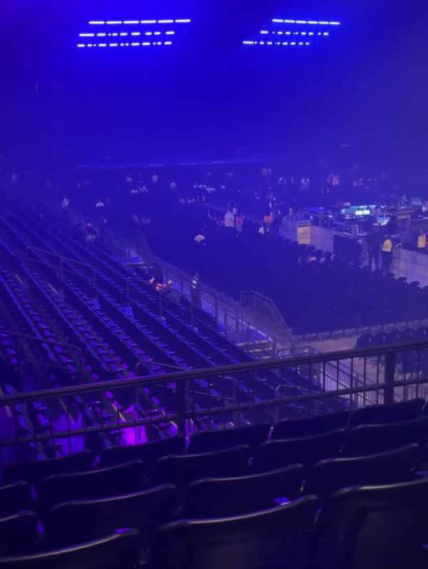 CFG Bank Arena, section: 116, row: T, seat: 10