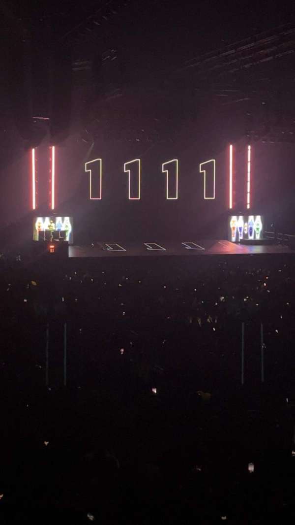 CFG Bank Arena, section: 116, row: T, seat: 10