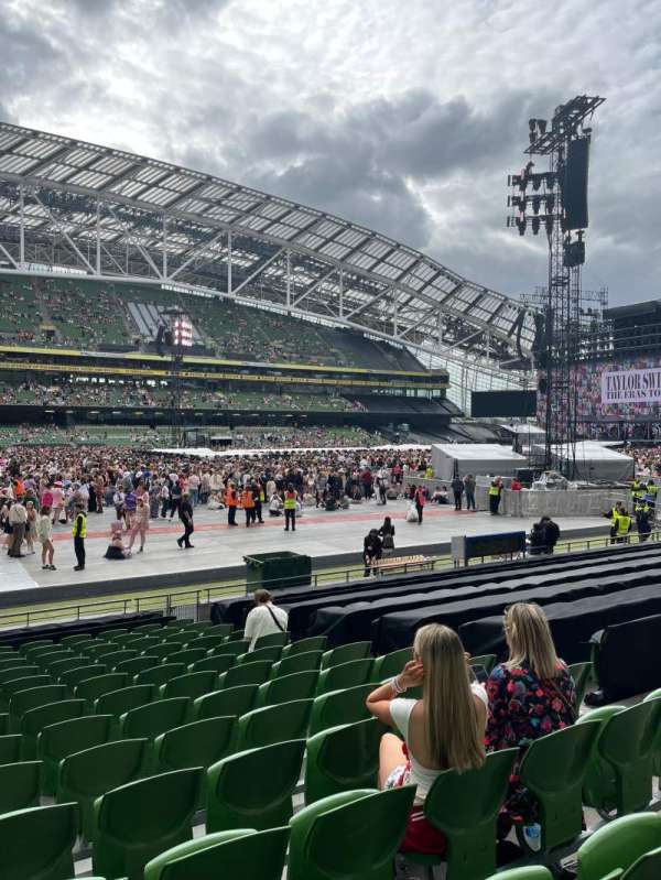 Aviva Stadium, section: 107, row: S, seat: 22