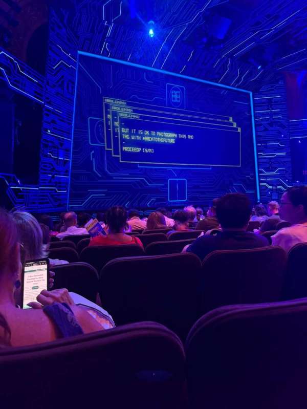 Winter Garden Theatre, section: Orchestra L, row: L, seat: 9