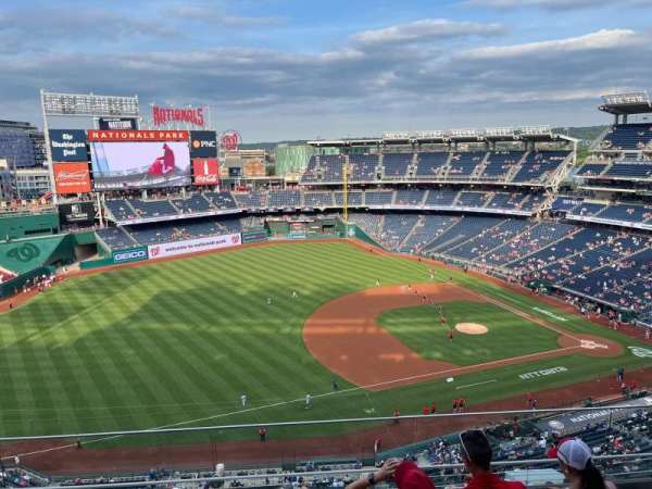 Nationals Park, section: 405, row: D, seat: 12