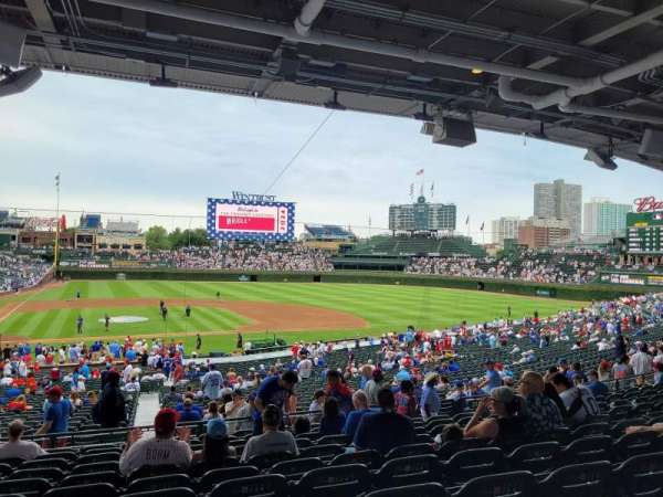 Wrigley Field, section: 222, row: 11, seat: 16