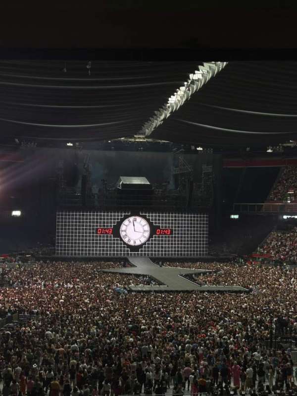 Johan Cruijff ArenA, section: 128, row: 26, seat: 151
