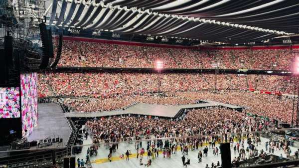 Johan Cruijff ArenA, section: 408, row: 2, seat: 20