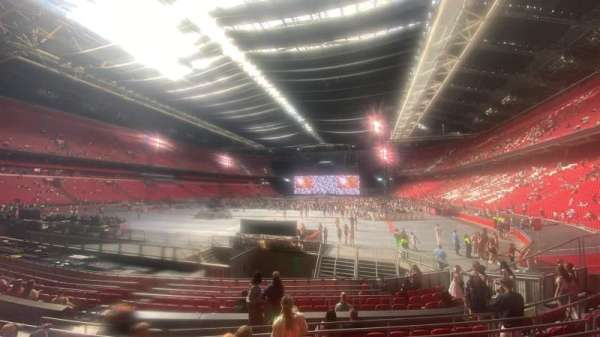 Johan Cruijff ArenA, section: 125, row: 8, seat: 42