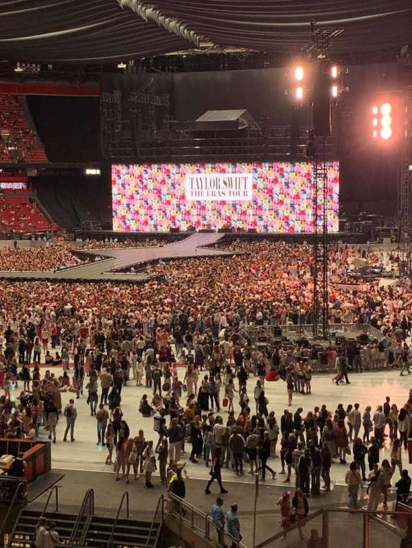 Johan Cruijff ArenA, section: 125, row: 25, seat: 31