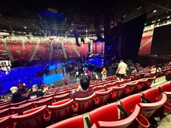 Viejas Arena, section: F, row: 15, seat: 7