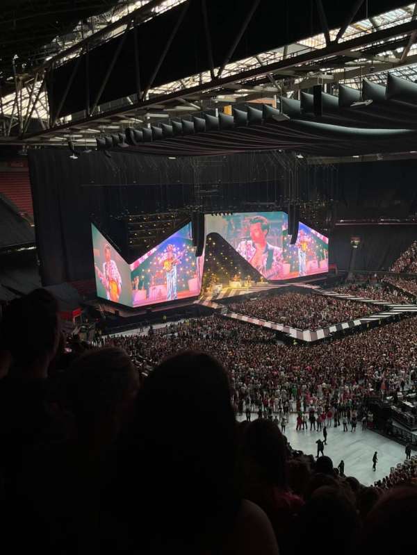 Johan Cruijff ArenA, section: 404, row: 17, seat: 39