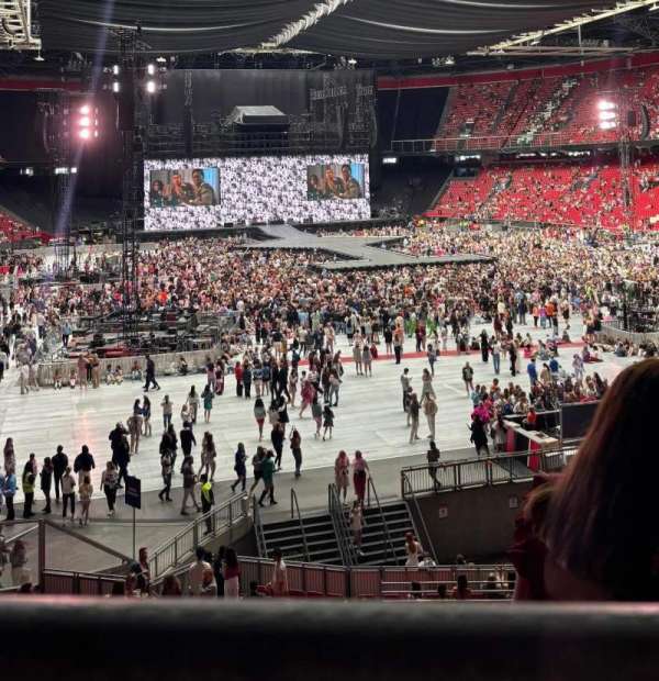 Johan Cruijff ArenA, section: 129, row: 24, seat: 181