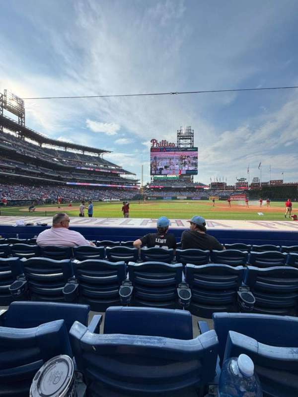 Citizens Bank Park, section: 117, row: 5, seat: 9