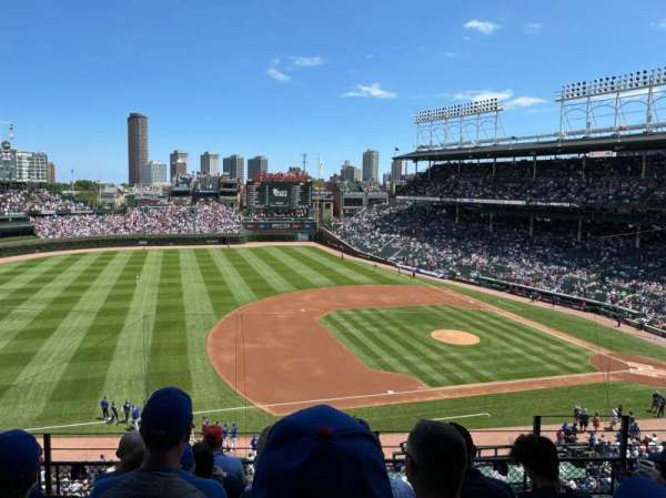 Wrigley Field, section: 308L, row: 6, seat: 19
