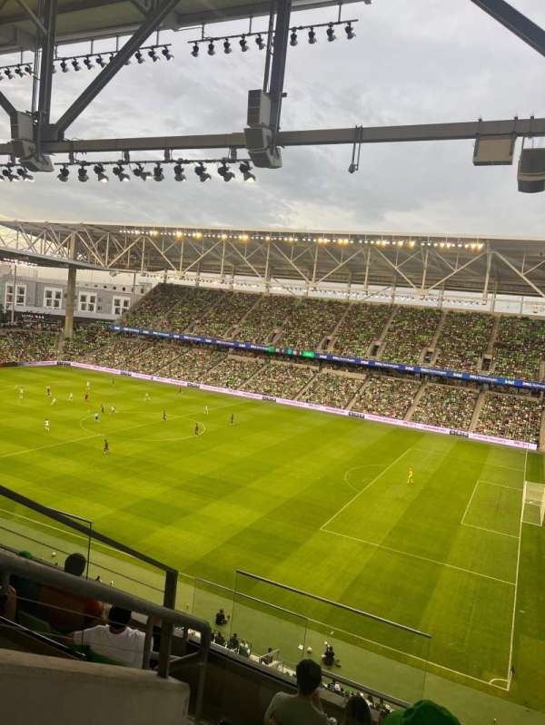 Q2 Stadium, section: 309, row: 6, seat: 13
