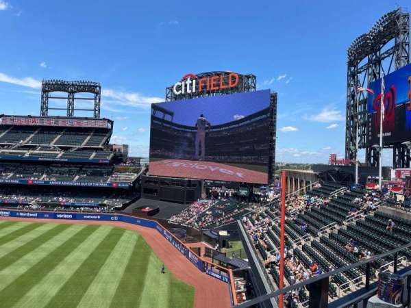 Citi Field, section: 401, row: 1, seat: 3