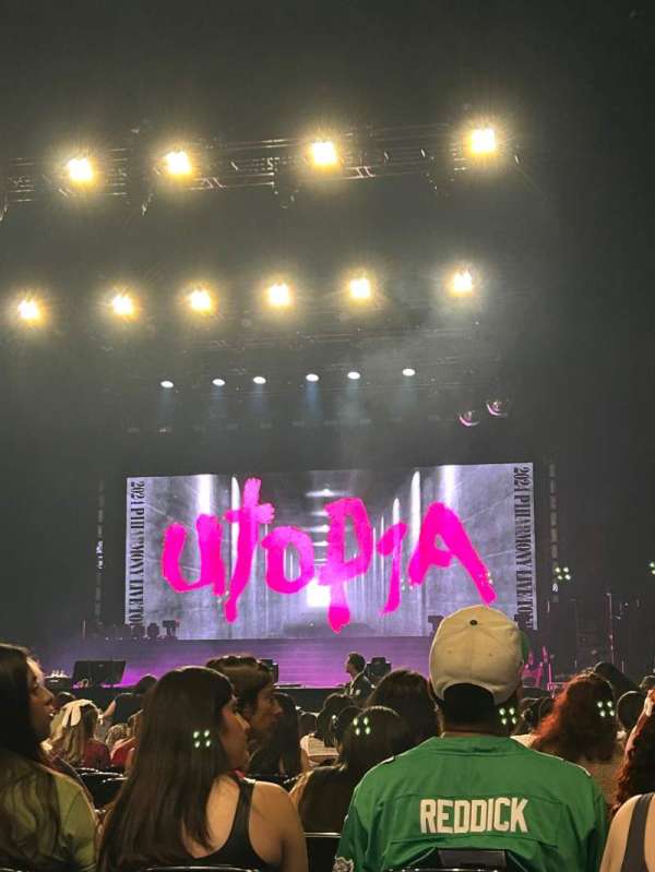 Oakland Arena, section: D, row: 8, seat: 12