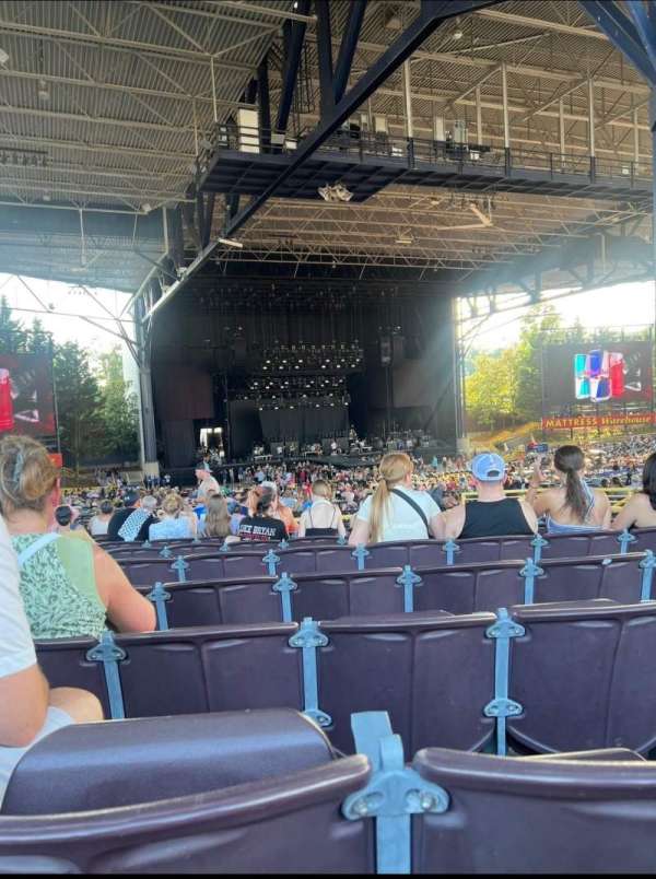 Jiffy Lube Live, section: 304, row: L
