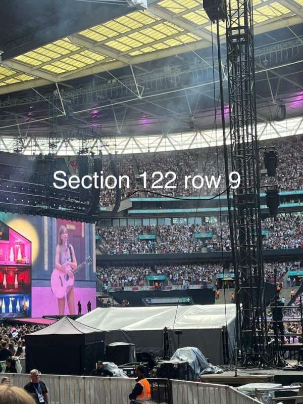 Wembley Stadium, section: 122, row: 9, seat: 309