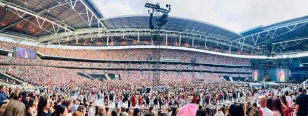 Wembley Stadium, section: 102, row: 14, seat: 20