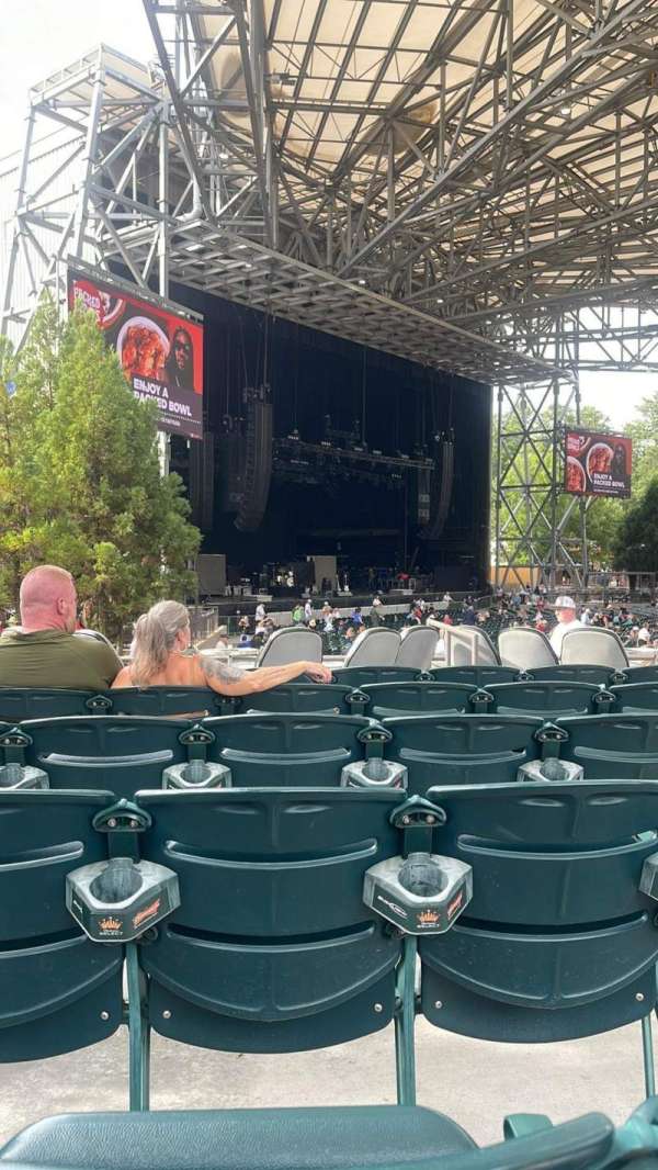 Ameris Bank Amphitheatre, section: 105, row: H, seat: 33