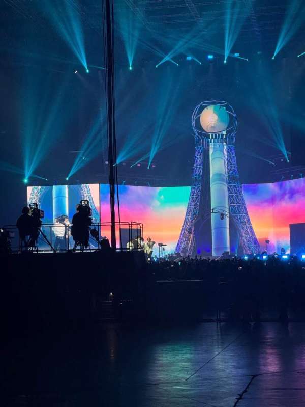 Tacoma Dome, section: 112, row: A, seat: 1