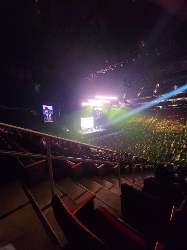 Toyota Center, section: 119, row: 20, seat: 15